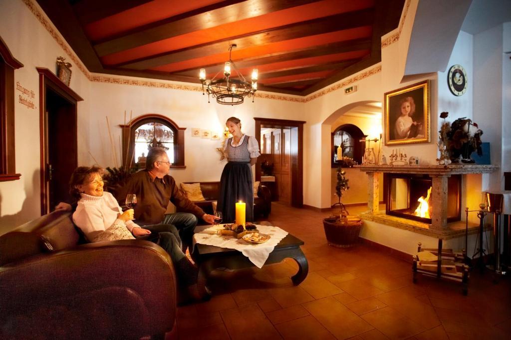 Biohotel Castello Koenigsleiten Konigsleiten Zewnętrze zdjęcie